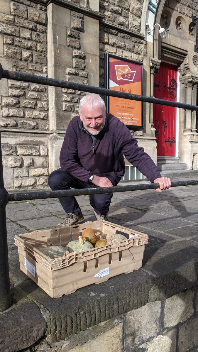 CropDropBanes's tweet photo. @Newtonfarmfoods @MercyinActionUK @FarringtonsFarm @ThreeWaysSchool @YouthConnectSW @BathCityFarm @Oasis_Bath

🧵 5/n https://t.co/XYkWzP4PwU