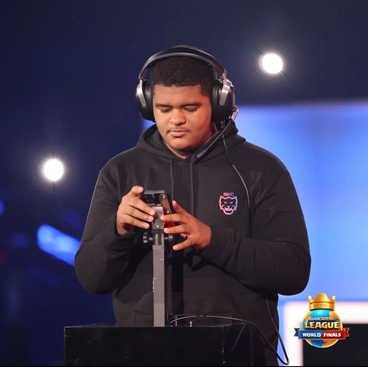 #6 en las finales mundiales, contento con mi desempeño ya que es mi primera vez en en worlds. El año que viene volveremos mas fuerte ❤️