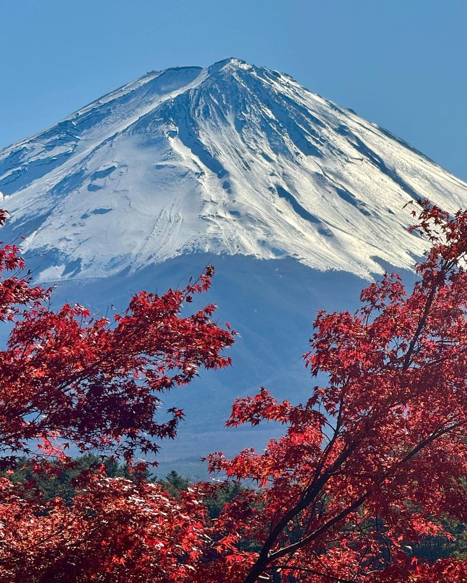 Mount Fuji, Japan🇨🇭