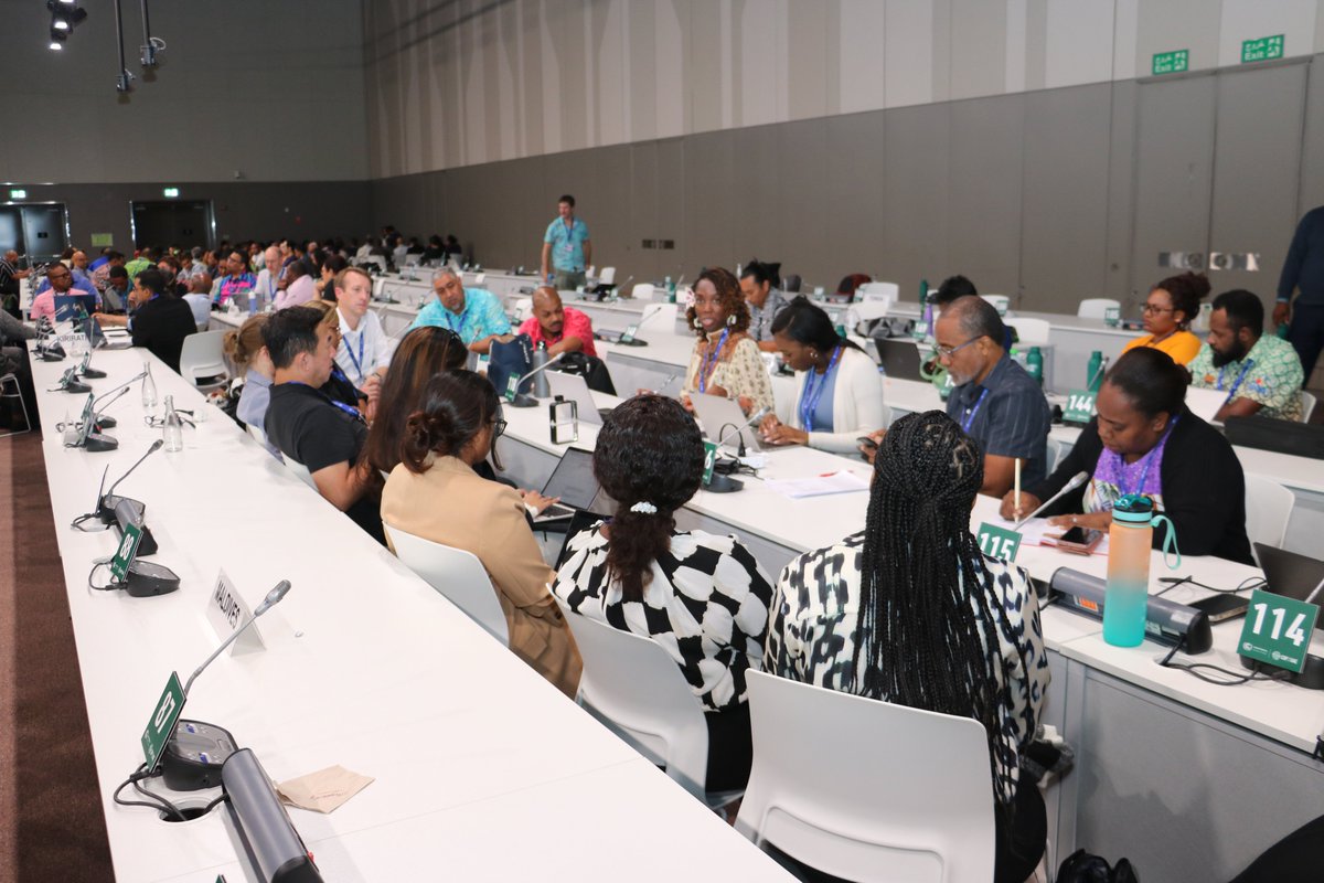 AOSISChair's tweet photo. Day 1 of #AOSISprep ends with an engaging breakout session as details of key proposals and positions were thoroughly distilled, giving delegates a hands-on opportunity to fully participate in the negotiation process.
#COP28UAE #ActionforIslands #TimetoAct #IslandsMatter https://t.co/Hhfd3092X4