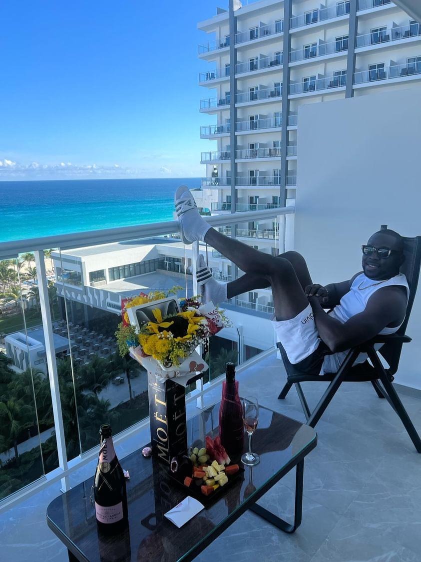 jacmany202005's tweet photo. Giving thanks from #cancun #mexico .. happy Thanksgiving https://t.co/749ty3zMpi