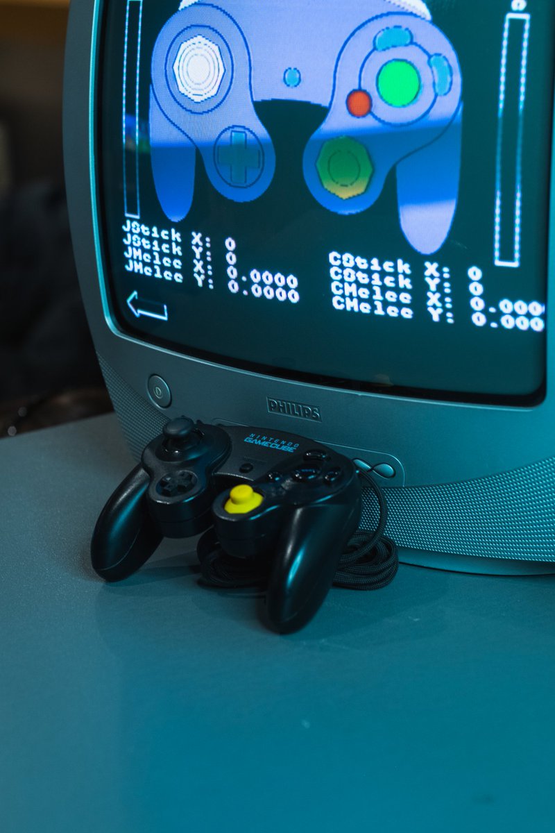 Please help me spread the news!!!

In the upcoming weeks I will put some freshly build Gamecube Controllers online.

There is even a Phob between them!

Like, Share &amp; Retweet!!