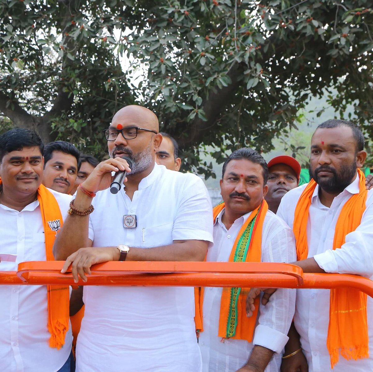 Arvindharmapuri's tweet photo. మల్లాపూర్📍— Mallapur📍

#nonoteforvote #nocommission #ZeroCorruption #ad4korutla #Modi4Bharat #BCsWithBJP #EwsReservation #Vote4BJP #BJPWithMadigas https://t.co/YnHBb37yJ2