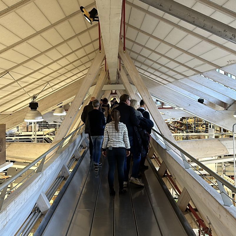 OpenFactoryIT's tweet image. 🔵  IL WEEKEND DI #OPENFACTORY

Si è appena concluso il weekend dedicato a #OpenFactory, in cui più di 30 aziende hanno aperto le loro porte per far comprendere l’importanza culturale, sociale ed economica del fare impresa.

📸 Ecco le foto di alcune delle aziende partecipanti