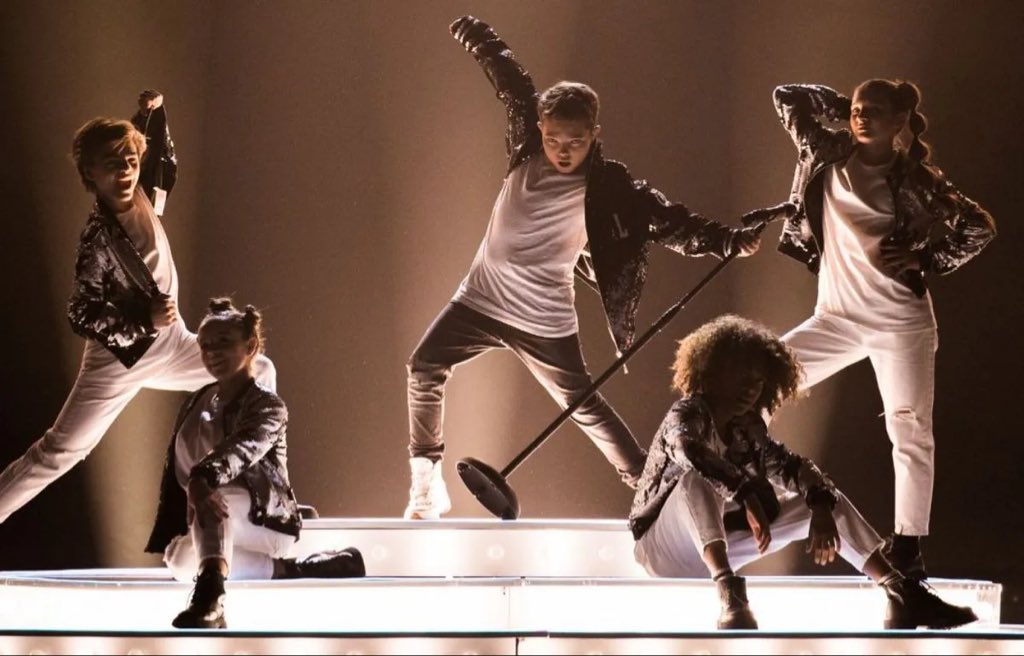 BOPfr's tweet photo. Malgré sa difficulté à se classer dans le top 10 à l’Eurovision, la France a remporté la première place de la version junior du concours trois fois entre 2020 et 2023.
#ESCJ #EurovisionJunior https://t.co/U893JaxfaC