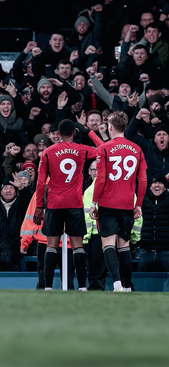i2iry's tweet photo. 4K #Wallpapers 
   └📂 Premier League
      └📂 Manchester United . https://t.co/Eb4Yt282k0