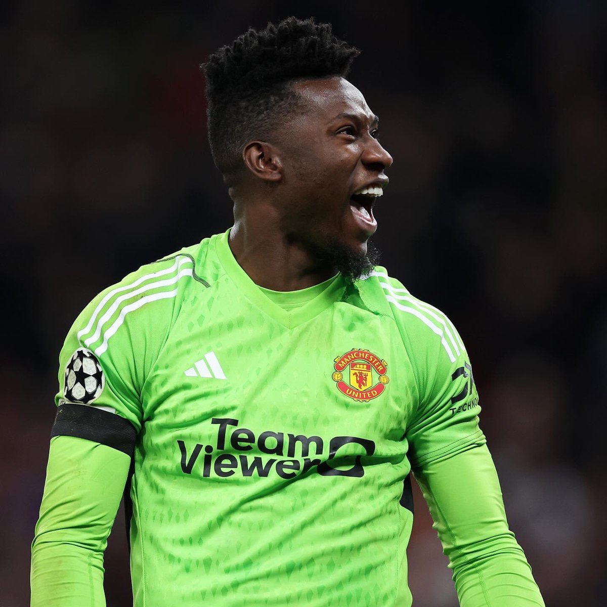 AF_Greats's tweet photo. André Onana against Everton:

🧤6 total saves
🧤5 saves inside the penalty box 
🧤3 diving saves
🧤Cleansheet. 

The safe hands👏🏽🇨🇲

#africangreats⚽️ #Manutd #GGMU Garnacho #Manchester #EVEMUN #africa #Cameroon https://t.co/pjCQ2IWaNc