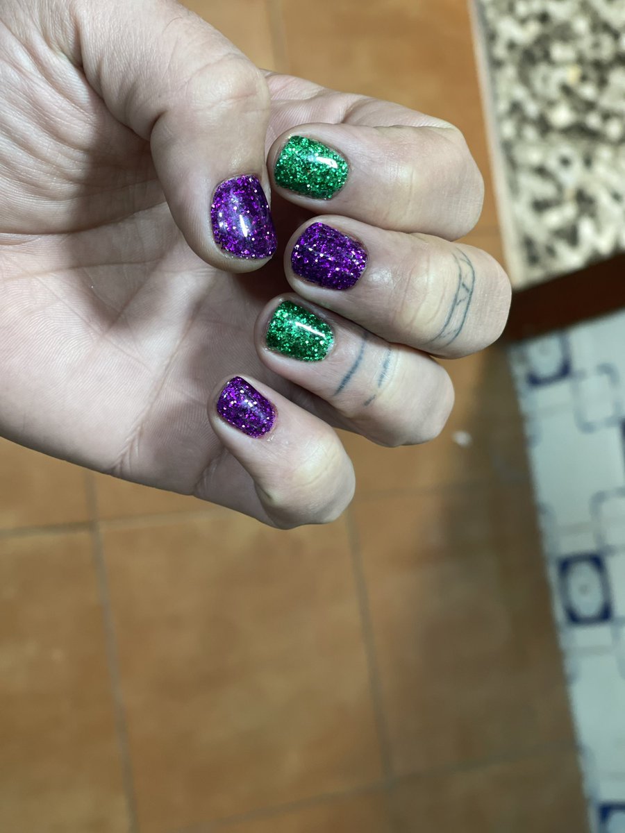 DeteccinNatural's tweet photo. Preciosas uñas nuevas recién salidas de fabrica. Muchísimas gracias a ( @lagataquearanya_nails ) insta... https://t.co/mvdXtBDbcz