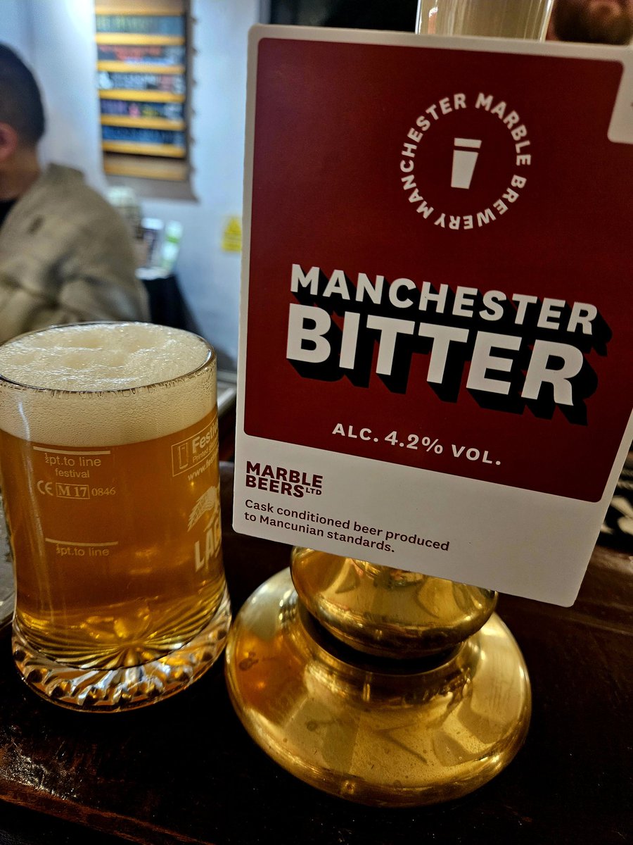 A Northern beer in pub down South(the East)!! 

No sparkler required!! 

Full of flavour, lovely head retention & tasting great.

#nosparkler #realale #northvssouth #bitter #caskbeer #Colchester
#colchesterpub #Essex #essexpub #tastybeer #properpub