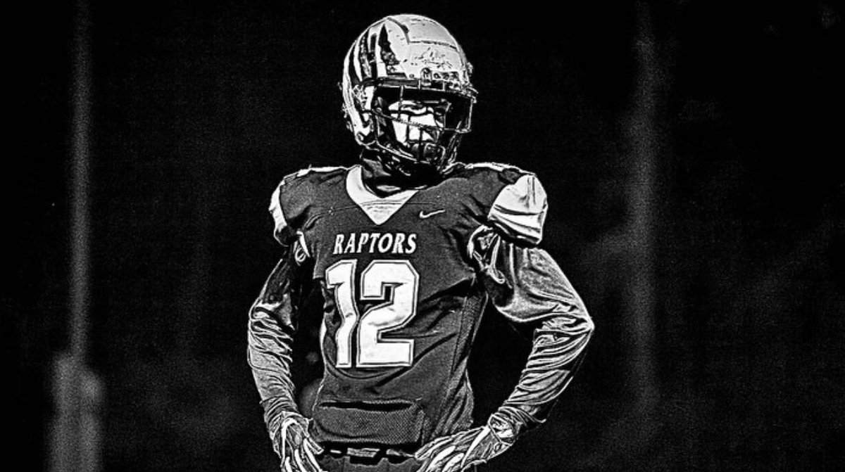 TraceJallick's tweet photo. FULL SEASON HIGHLIGHTS

120 RECEPTIONS
1367 YDS
14 TDS

https://t.co/PazK4MLr0t

@CoachEvanDreyer @JesseMullins4 @JaredLuginbill @AllenTrieu @CraigHaubert @PrepRedzoneOH @MickWalker247 https://t.co/7ikGOZaED3