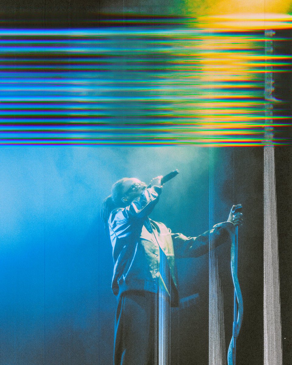 maxlmnr's tweet photo. Mes dernières photos de concert avec @LuidjiAlexis 🌞🤍 https://t.co/C0pX6GdGr0