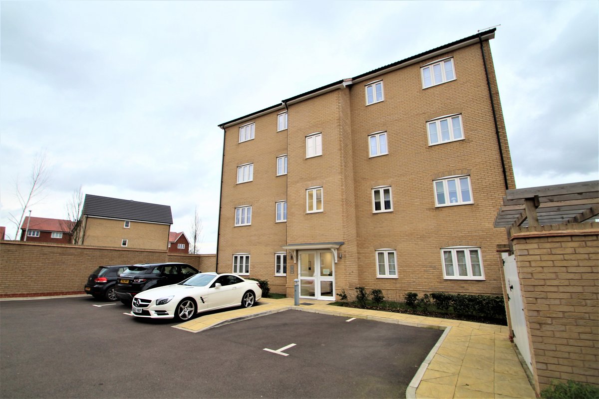 FriendFarrelly's tweet photo. Beautiful Two Bedroom Gated Apartment In New Development In Chigwell Guide price £315,000
https://t.co/j2Iopy6fTy https://t.co/lrk1fsMQXc