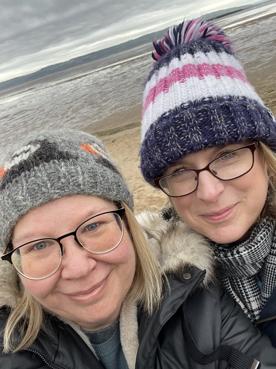 wendywalker74's tweet photo. Lovely weekend with brilliant people. #downtime https://t.co/Pimwkk0Ucy