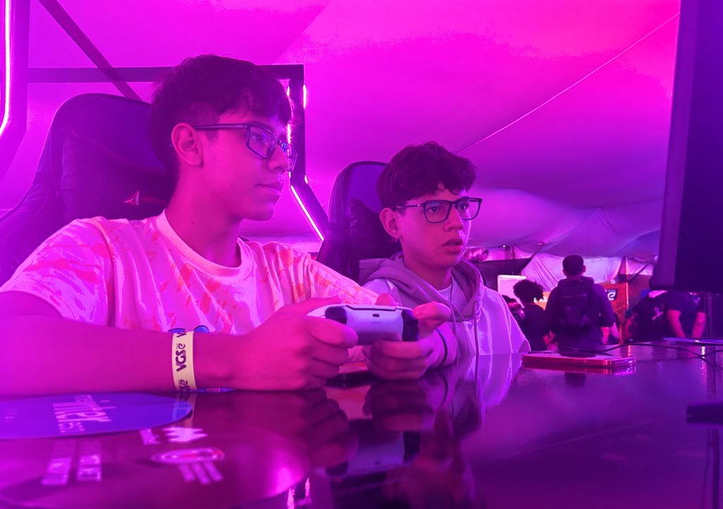 FVFeSports tweet media