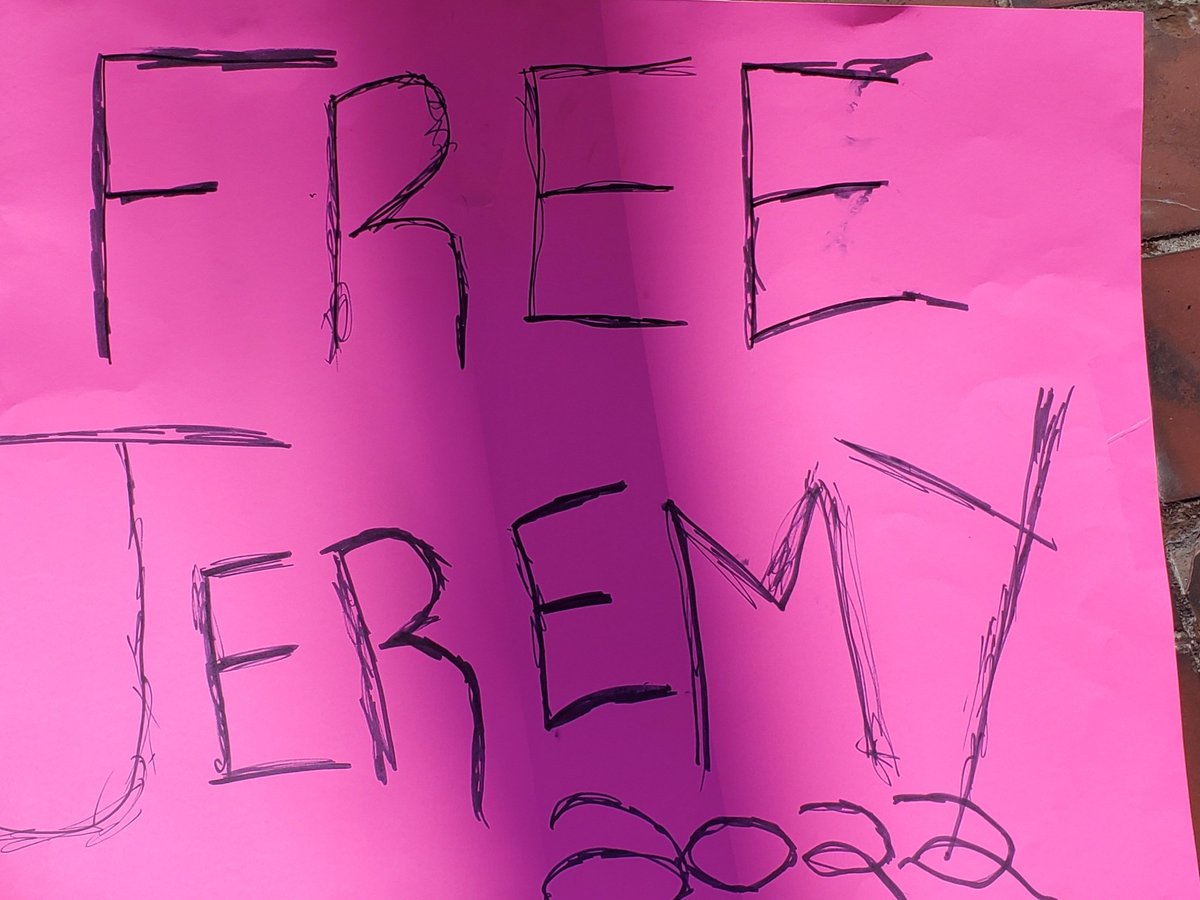 thequeenofpjs's tweet photo. Visit denied #2
Yesterday Jeremy's very pregnant friend went to visit him. They refused her saying she had glitter polish.
#RIPJorge
Anyone talk out here end up with loved ones being punished in there?
#NoSilence24
The MA DOC are murderers.
Where is the justice for Jorge? https://t.co/iwiOutuxlZ