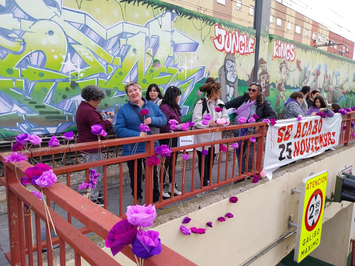 AVSanni1's tweet photo. Esta tarde en homenaje a las víctimas de la Violencia Machista.
San Nicasio
#Leganes https://t.co/TmGuguSfjo