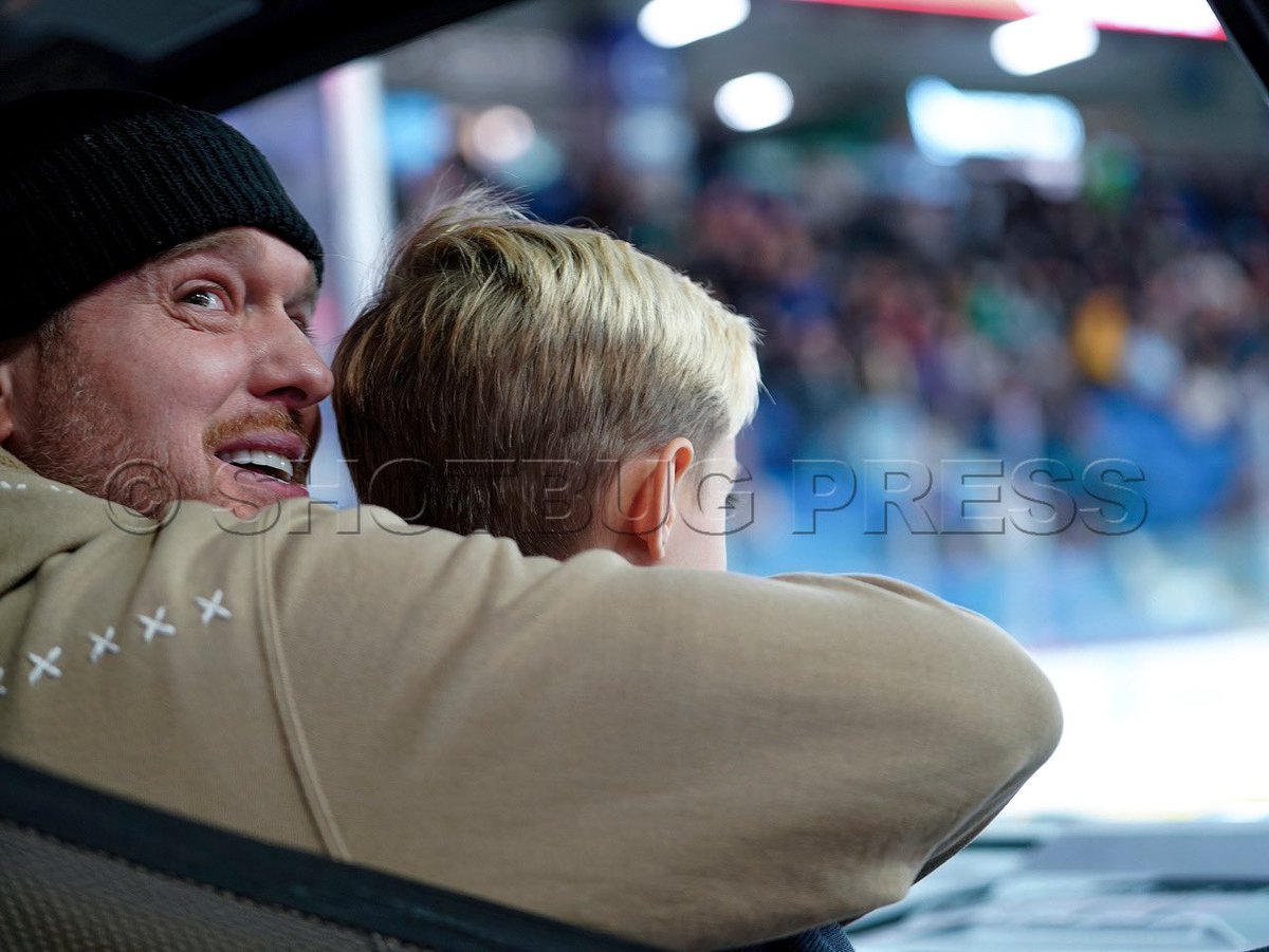 shotbug's tweet image. Michael Buble takes a ride with his kids on the SXS Vehicle at the Langley Event Centre when the Vancouver Giants played the Tri City Americans Saturday, November 25, 2023. Photo:@WesleyAllenShaw @MichaelBuble @WHLGiants