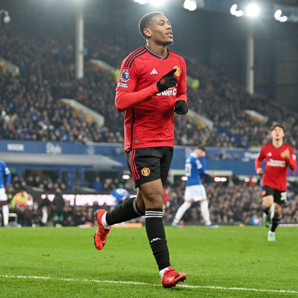 BenedictSize's tweet photo. Anthony Martial FC, we might be back!. https://t.co/YJESynpsuE