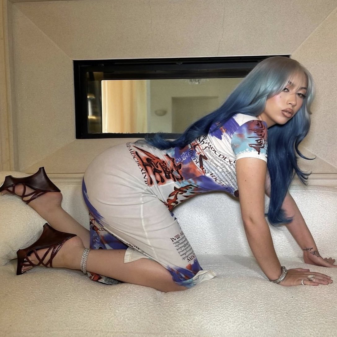 kali uchis blue dress Kali Uchis Isolation - Blue Vinyl