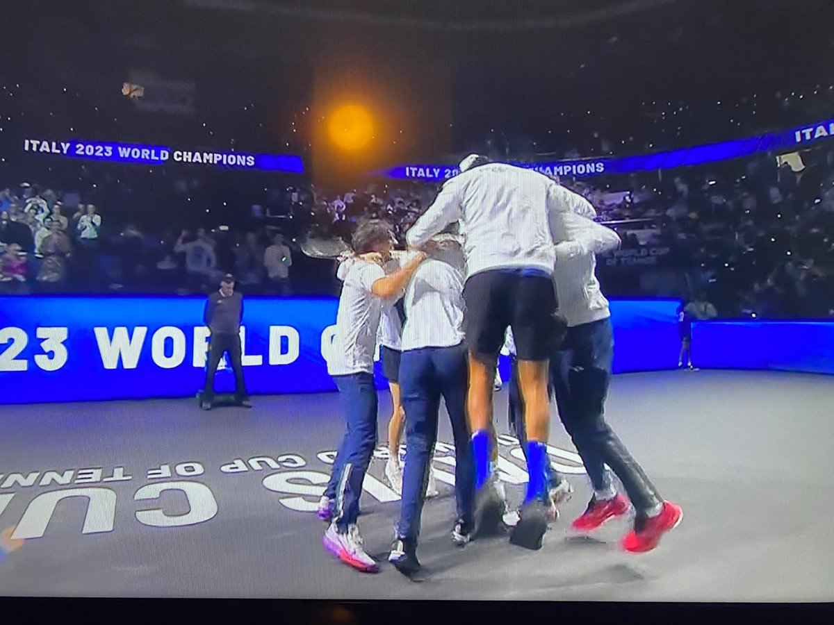 1976 - 2023 
Abbiamo atteso 47 anni. 
Una squadra, un campione <a href="/janniksin/">Jannik Sinner</a>.

#DavisCupFinals 🏆🇮🇹