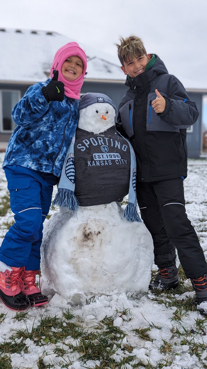 Let's go <a href="/SportingKC/">Sporting Kansas City</a>!!! #PaintTheWall #MLSCupPlayoffs #SportingKC