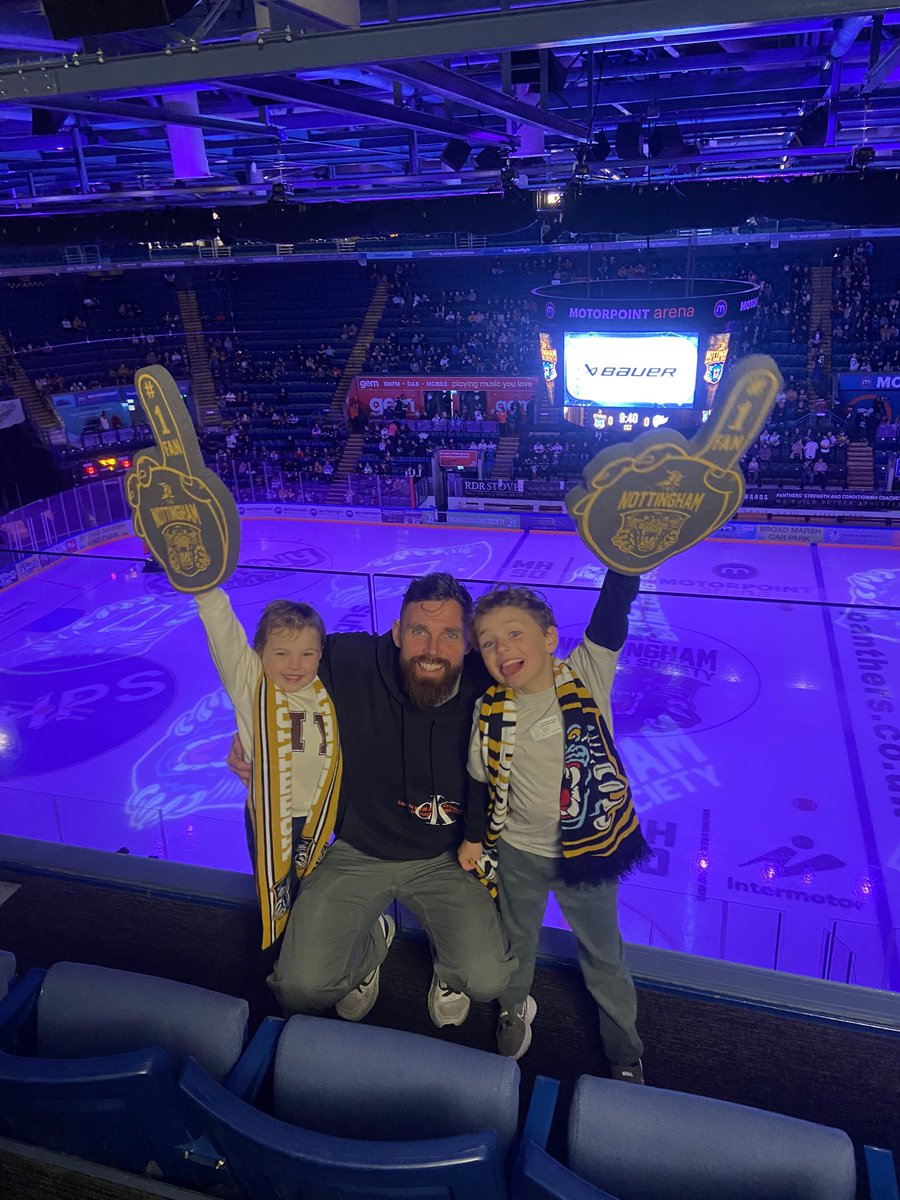 What a great Sunday at @PanthersIHC. You have some new fans #panthers