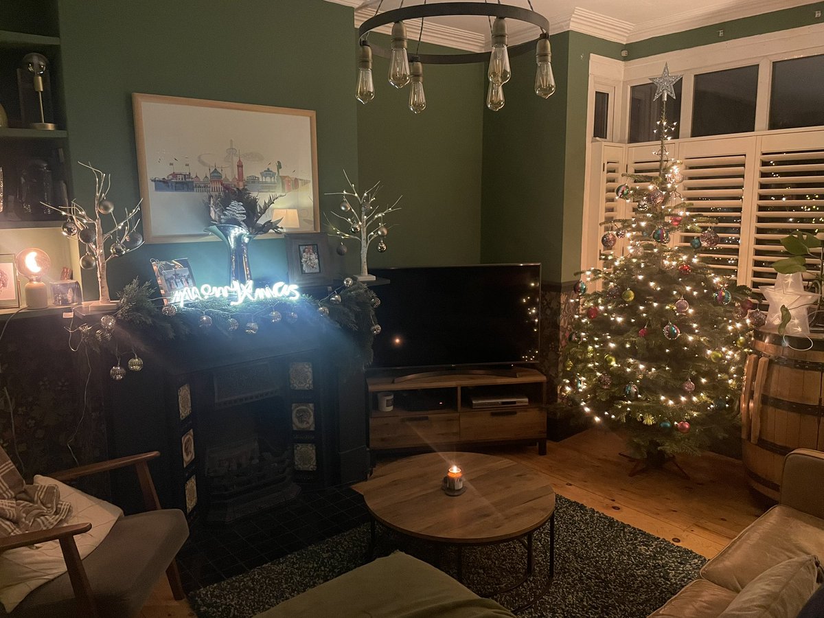 Patsy_G91's tweet photo. Christmas ‘23 #ourgrotto #specialchristmas #love https://t.co/3Sw5JEcgQX