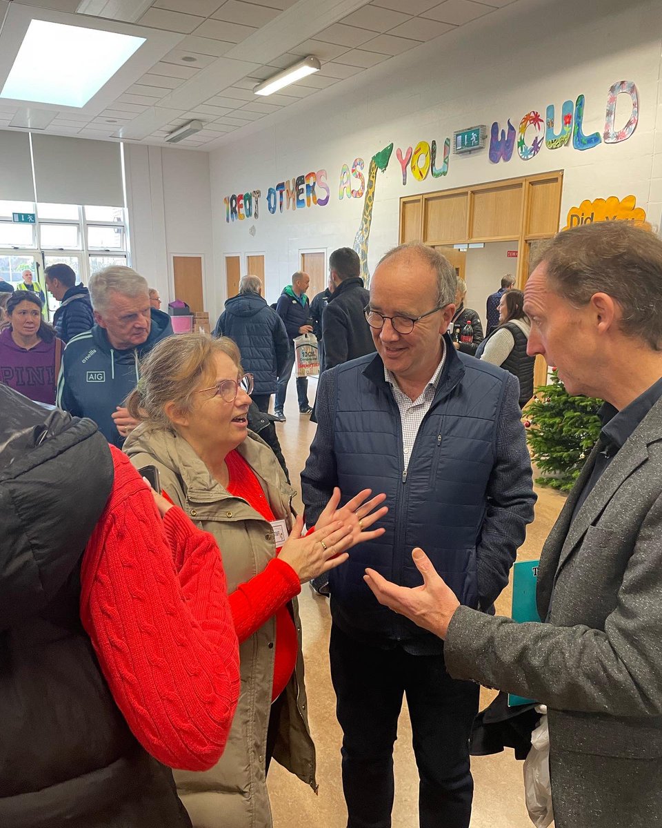 BarryAndrewsMEP's tweet photo. Christmas Fair season in full flight - plenty festive spirit today in #Knocklyon & #Palmerstown. Remember, if you can, shop & click local this Xmas.
#shoplocal #clicklocal https://t.co/9sWLwqEHvv