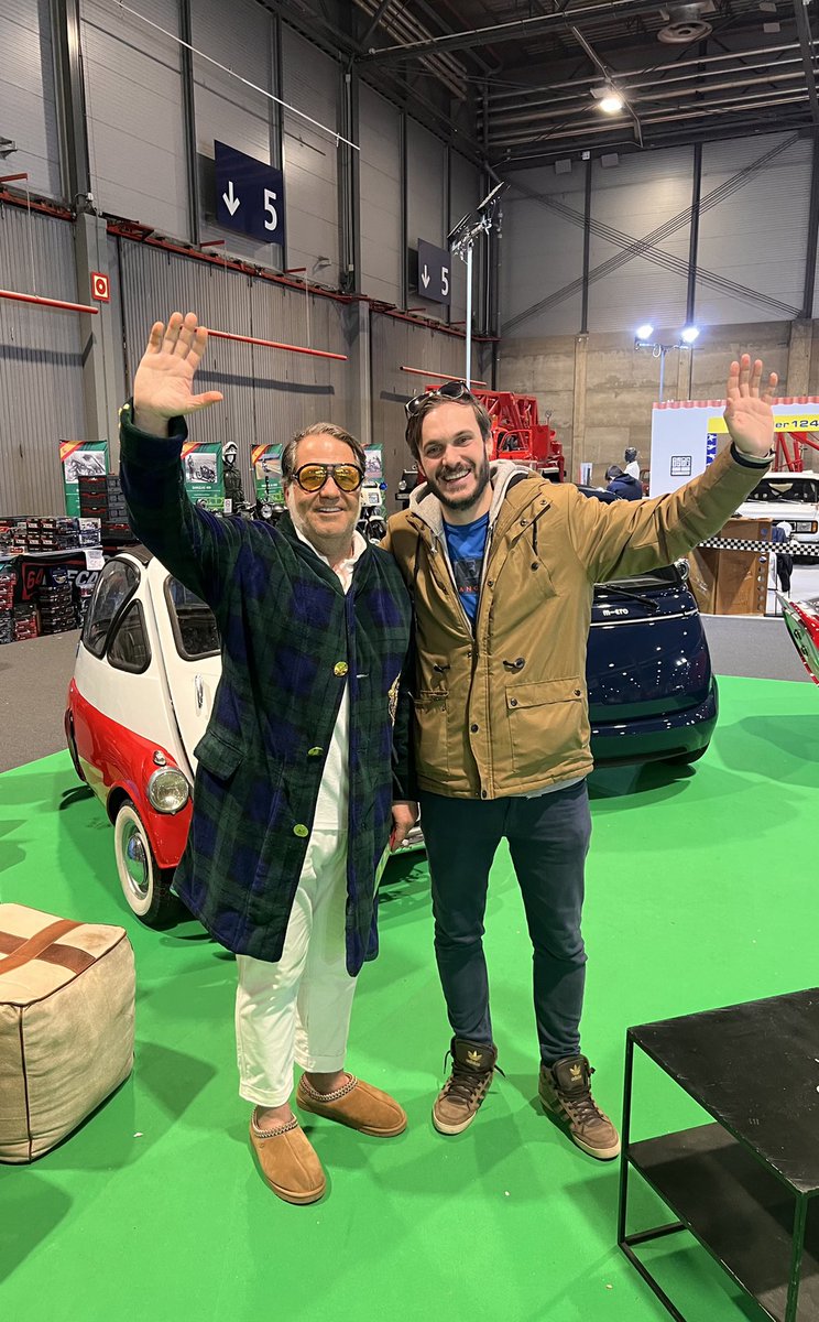 adri_ava_'s tweet photo. Grande Emilio! Deseando que llegue ya el próximo Autobello! 👏🏻👏🏻👏🏻
#retromovil #revistacar #autobello #avaracing #autenticosautomoviles https://t.co/Yniir0gJ79