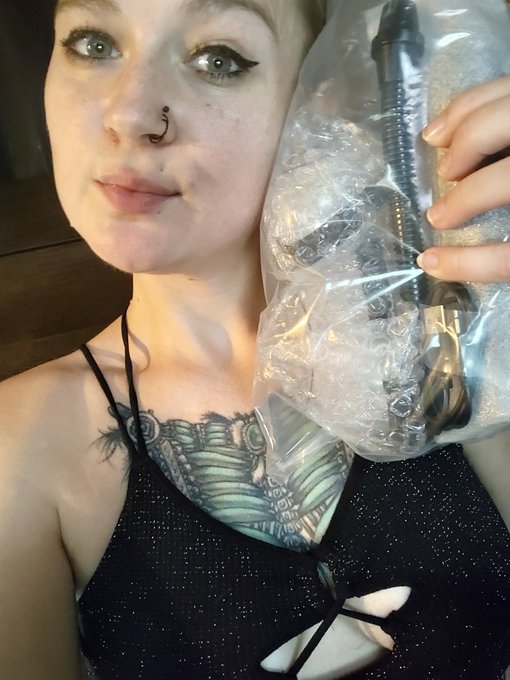 Guess what I'm about to test!?😈🤤 This is going to have so many uses for Myself and My good sluts.🙌🤤 https://t