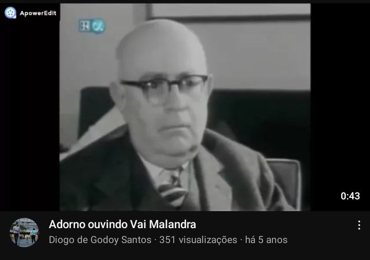 gatefold tweet media