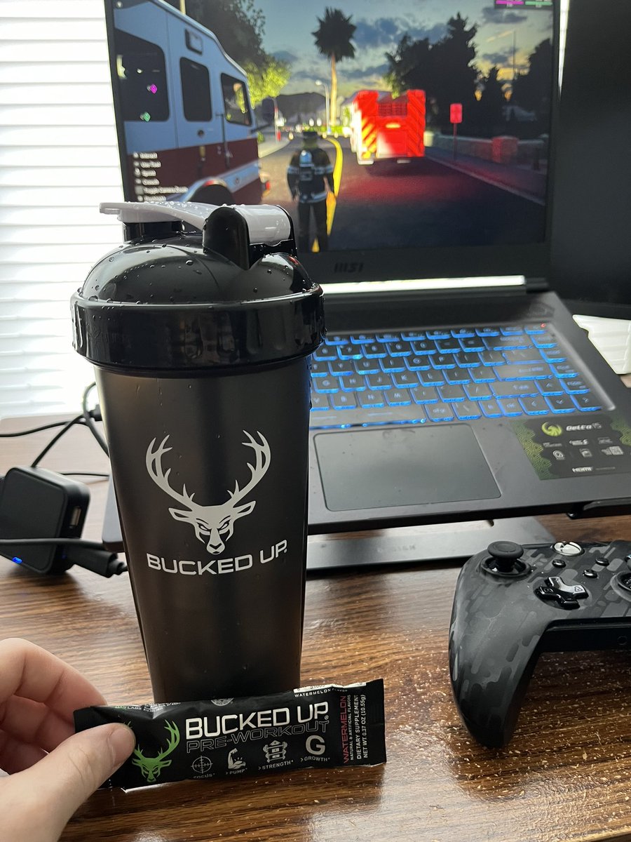 TheTristenL's tweet photo. Going with my Watermelon pre-workout thanks to @buckedupsupps @BuckedUpApparel @buckedup but also gaming for a few. 

You can use code :TristenL1 for 15% off your order! 

#BuckedUpAmbassador #BrandAmbasador #BuckedUp #Gamer https://t.co/n9PlDLvI1R