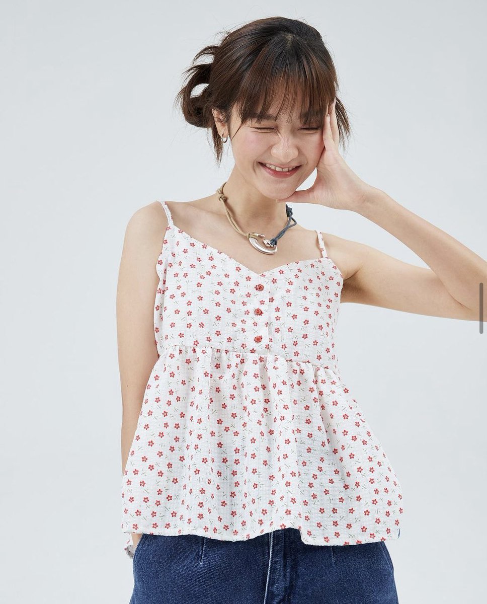 Chachada255590's tweet photo. prey blossom top 🍒
*ใส่ถ่ายรูปครั้งเดียว ใหม่มาก ไม่มีตำหนิจ้าคิ้วสุดๆ ใส่แล้วผู้ชายต่อคิวมาขอเบอร์ปั๊บ*

✿ size : อก 35 ปรับสายได้
✿ price : 200 รวมส่ง ( from 390.- )

#ส่งต่อppreyy #ppreyy #ส่งต่อprey #ส่งต่อvgh #ส่งต่อuxryclub #ส่งต่อเสื้อผ้ามือสอง #ส่งต่อเสื้อผ้ามือ2 https://t.co/j4vIxhSrxD