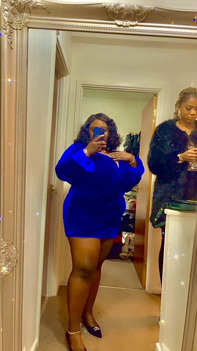 A_e_sha_'s tweet photo. Blue me away💙💙 https://t.co/kFp5EI7vxe