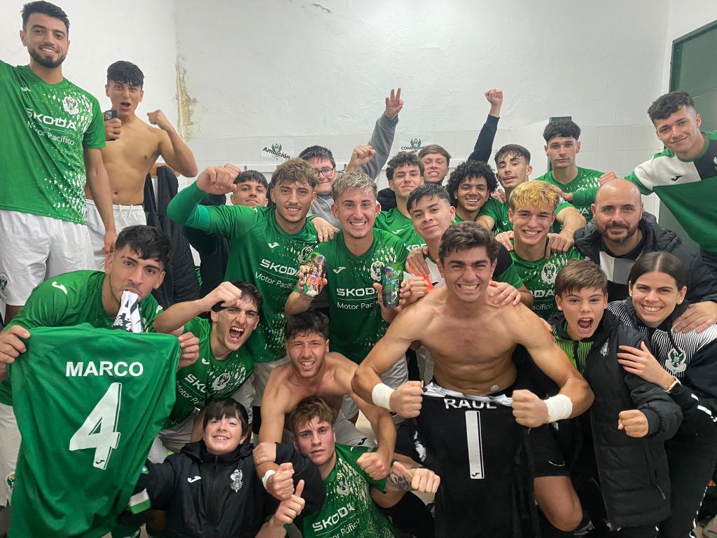 Siempre orgullosos de nuestros chicos !!
CD TOLEDO HASTA LA MUERTE 💚