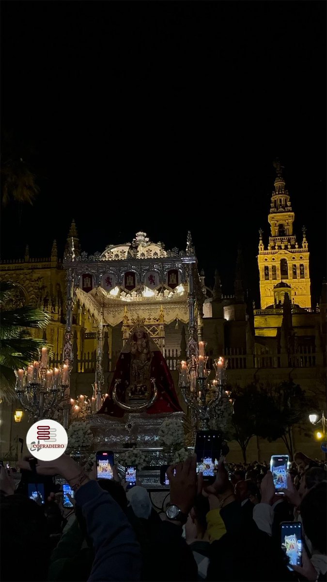 SEVILLA | Imágenes de la procesión extraordinaria organizada por el Cabildo Catedral por el 775 aniversario de la reconquista de la ciudad. 

#sevillacofradiera #ELCOFRADIERO #TDSCofrade