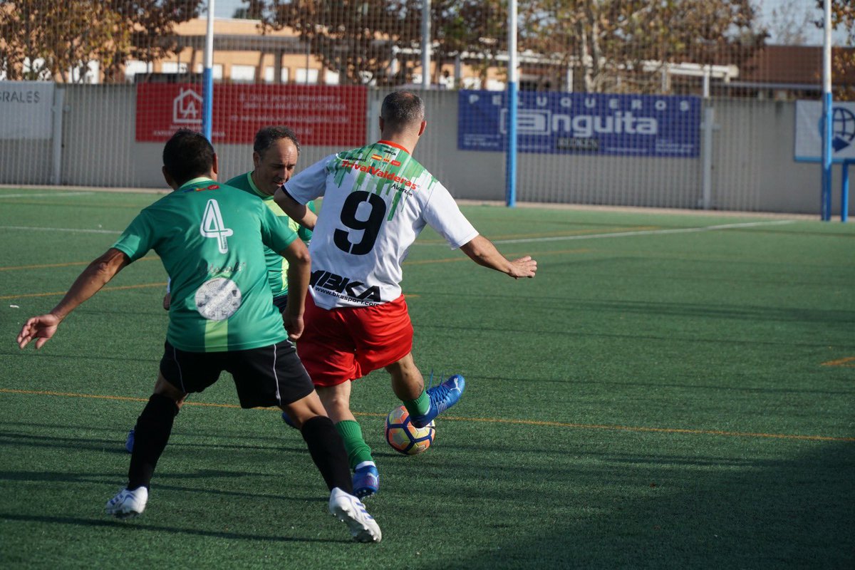 #LIGAVETERANOS Victoria muy sufrida 1-2 (#Tito ⚽️, <a href="/avivarpolo/">RUBIO (Alberto Vivar)</a> ⚽️) en nuestra visita a #VeteranosVillanuevaCañada en la jornada 5.

Seguimos invictos y disfrutando. What else? 😅

<a href="/trivalvalderas/">C.F TrivalValderas Alcorcón</a> #VamosTrival @TheInsolitoBar 💚❤️⚽️