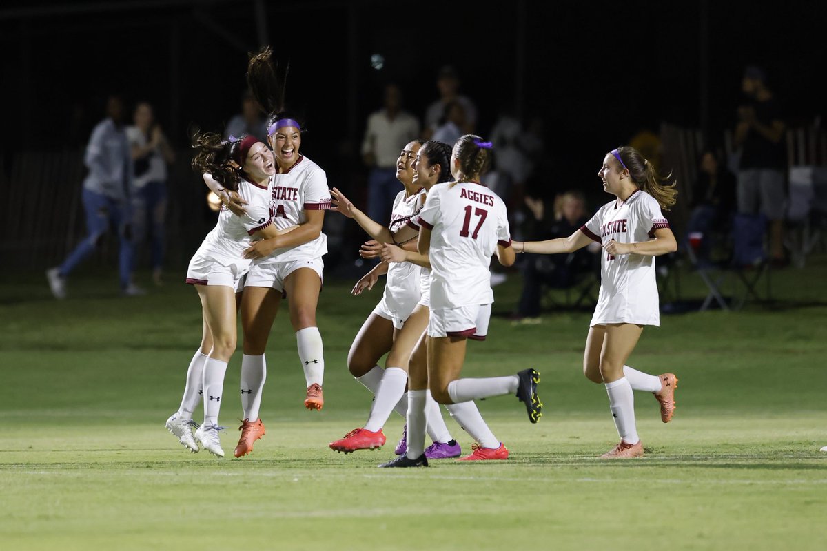 NMStateAggies's tweet photo. How bout year one for the Aggies?👀

With @ConferenceUSA play in the books in soccer, volleyball and football, the Aggies have posted a combined record of 24-5-2 (.807) in league play to rank second in the conference.🔥

#AggieUp https://t.co/GvSv7IM304
