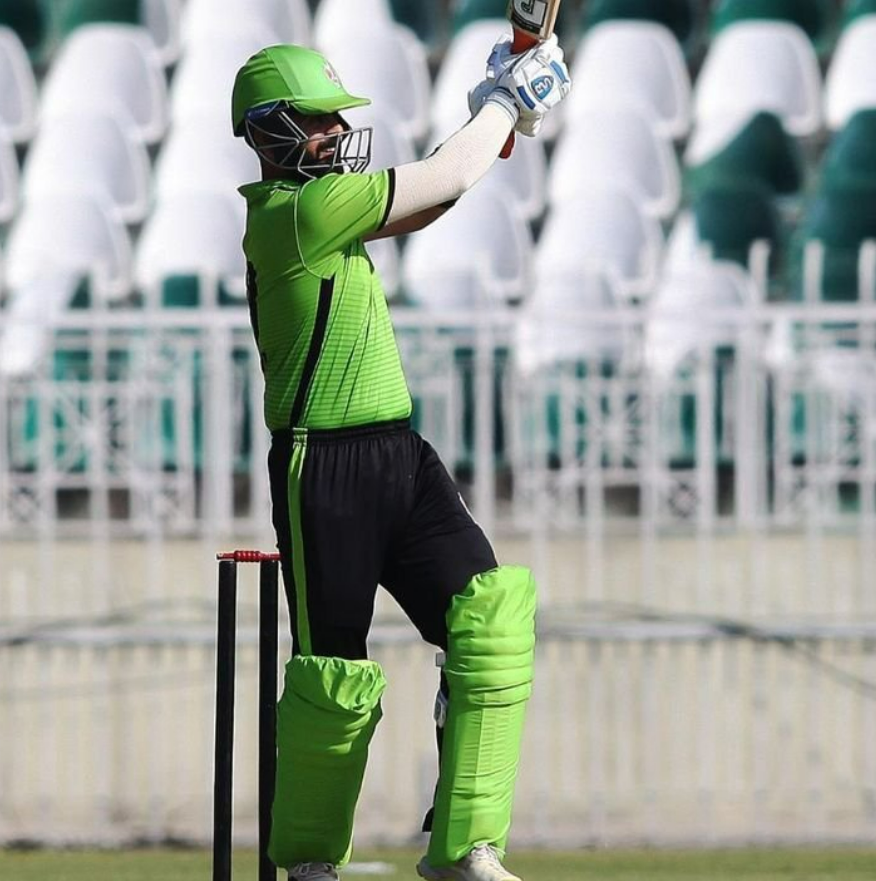 _FaridKhan's tweet photo. - Shaheen Afridi refused contract in an international league worth millions to put Pakistan first ✅
- Ahmad Shahzad refused contract on TV channels worth millions to play domestic cricket in Pakistan ✅

In a world full of XYZ, be like @iShaheenAfridi & @iamAhmadshahzad. Respect ❤️❤️ #PSL9 #NationalT20