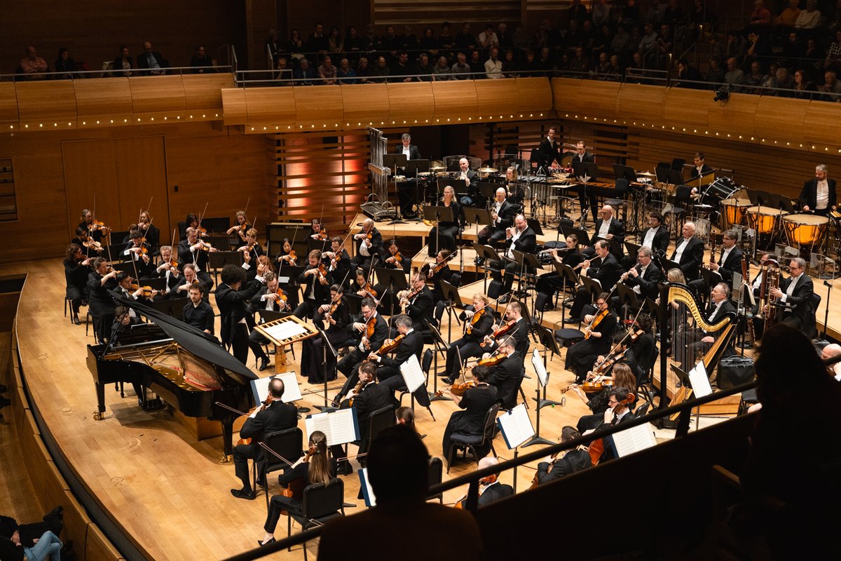 perianespiano's tweet photo. A few snapshots from this week's concerts with the Orchestre Symphonique de Montréal and Rafael Payare. @jlopezbellido #Ephemerae
📸 Gabriel Fournier https://t.co/HXaYVEv5XA