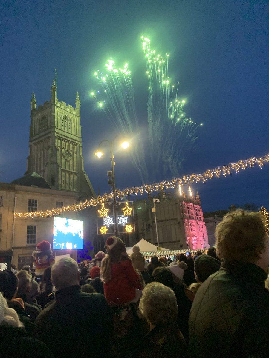 The switching on of the #Christmas lights in #Cirencester is always rather special. 😍