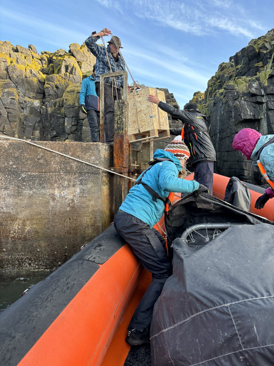 The journey of our <a href="/wolflabsuk/">WolfLabs</a> CO2 incubator - now installed on the Isle of May <a href="/LydiaBeckerIII/">Lydia Becker Institute</a> @amybpedersen <a href="/Mair_Iris/">Iris Mair</a> <a href="/RowanBancroft/">Rowan Bancroft</a> <a href="/FletcherRowanne/">Rowanne Fletcher</a> <a href="/GentekRebecca/">Rebecca Gentek</a>