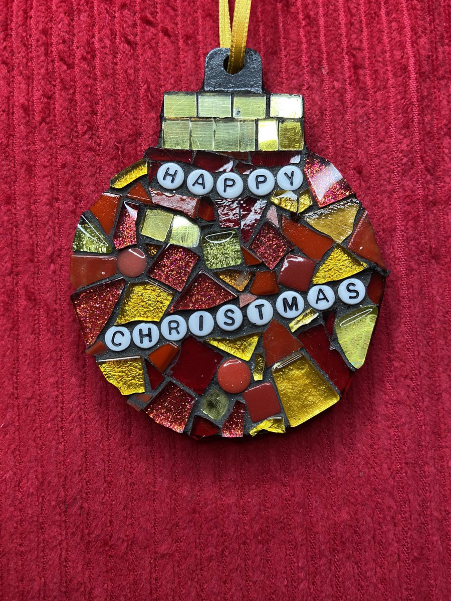 t7nky's tweet photo. Mosaic update-message me for commissions or to order a bauble or two. https://t.co/Ca5vywn4FD