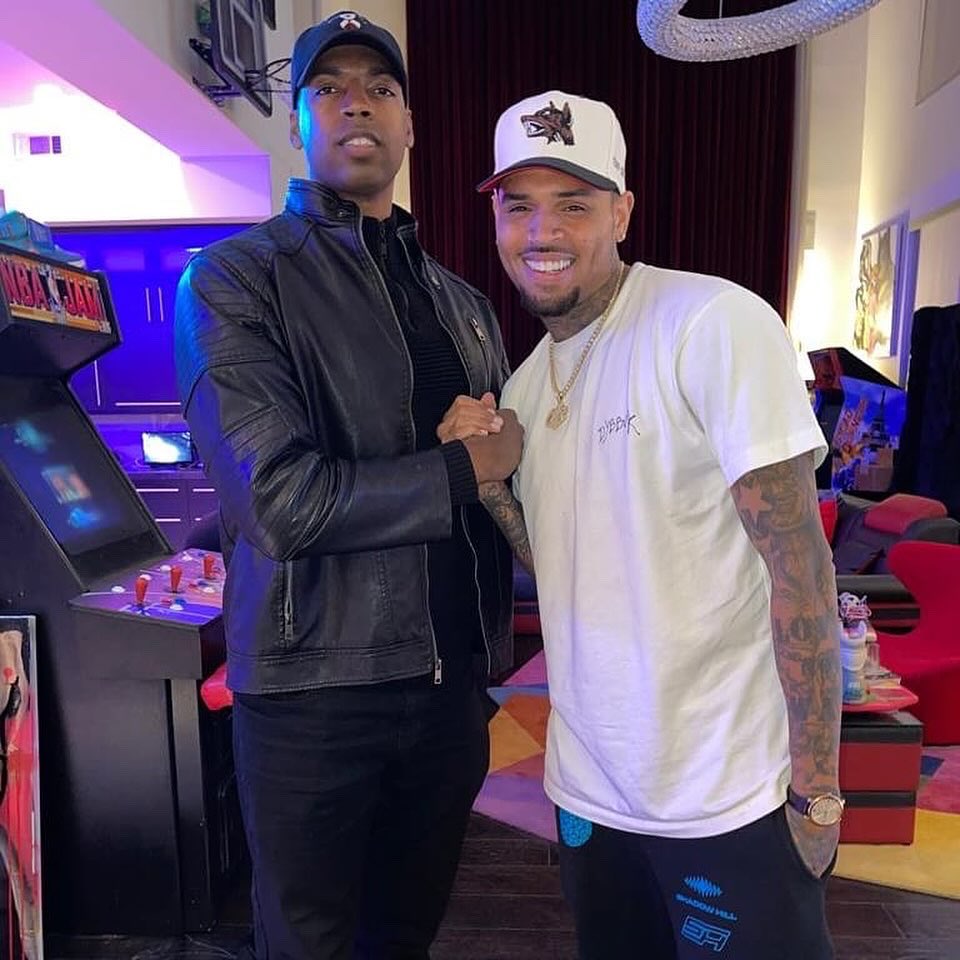 RizzaIslam's tweet photo. ‼️They have now targeted our brother @chrisbrown with the “antisemitic” label for simply doing what he does…. Dancing….. Yes, you read that correctly… for dancing…😐 I have been hit with this label along with a long list of our people. This label is being tossed around to pressure anyone who doesn’t wish to get involved in a political circumstance. Our brother is pro-life and it’s just that. This hypocritical satanic slave-master mentality is exposing itself and the whole world can see it. 🧠
.
.
.
.
#RizzaIslam
#ChrisBrown 
#IntellectualXtremist