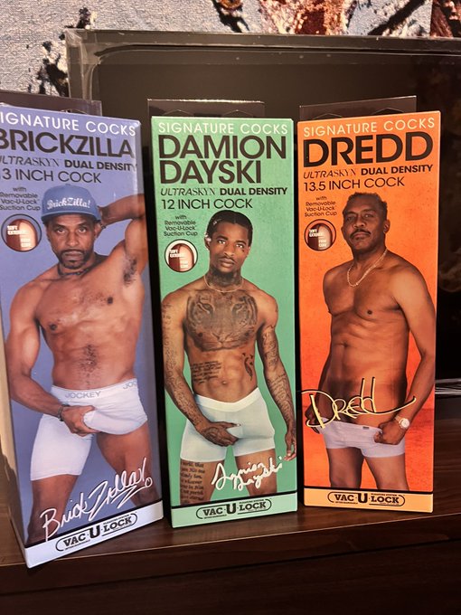 These mfz was HUGE when I unboxed them😳😱 https://t.co/Hu9acuuW9j<a href="/tag/tasteetreasures"class="tags"><span>#tasteetreasures</span></a>