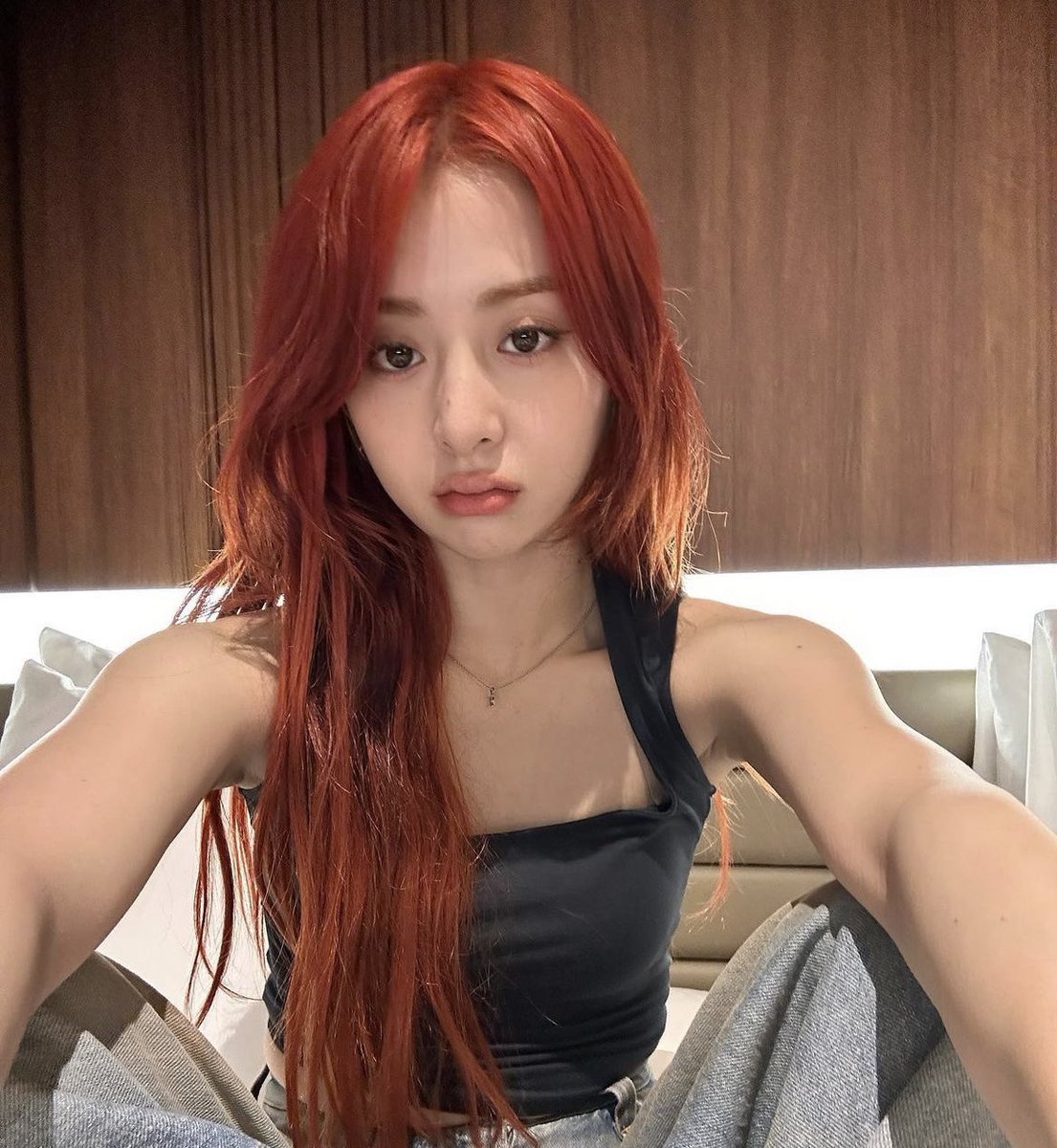 yunjin instagram update