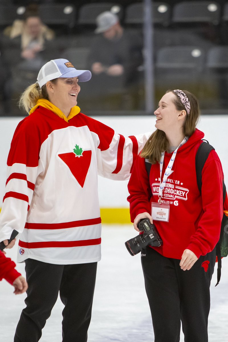 madisonfox01_'s tweet photo. So I guess this job comes along with some pretty cool experiences
@wick_22 @wickfest thank you for having me out this weekend and giving me this amazing opportunity! https://t.co/ZLYqv76tWd