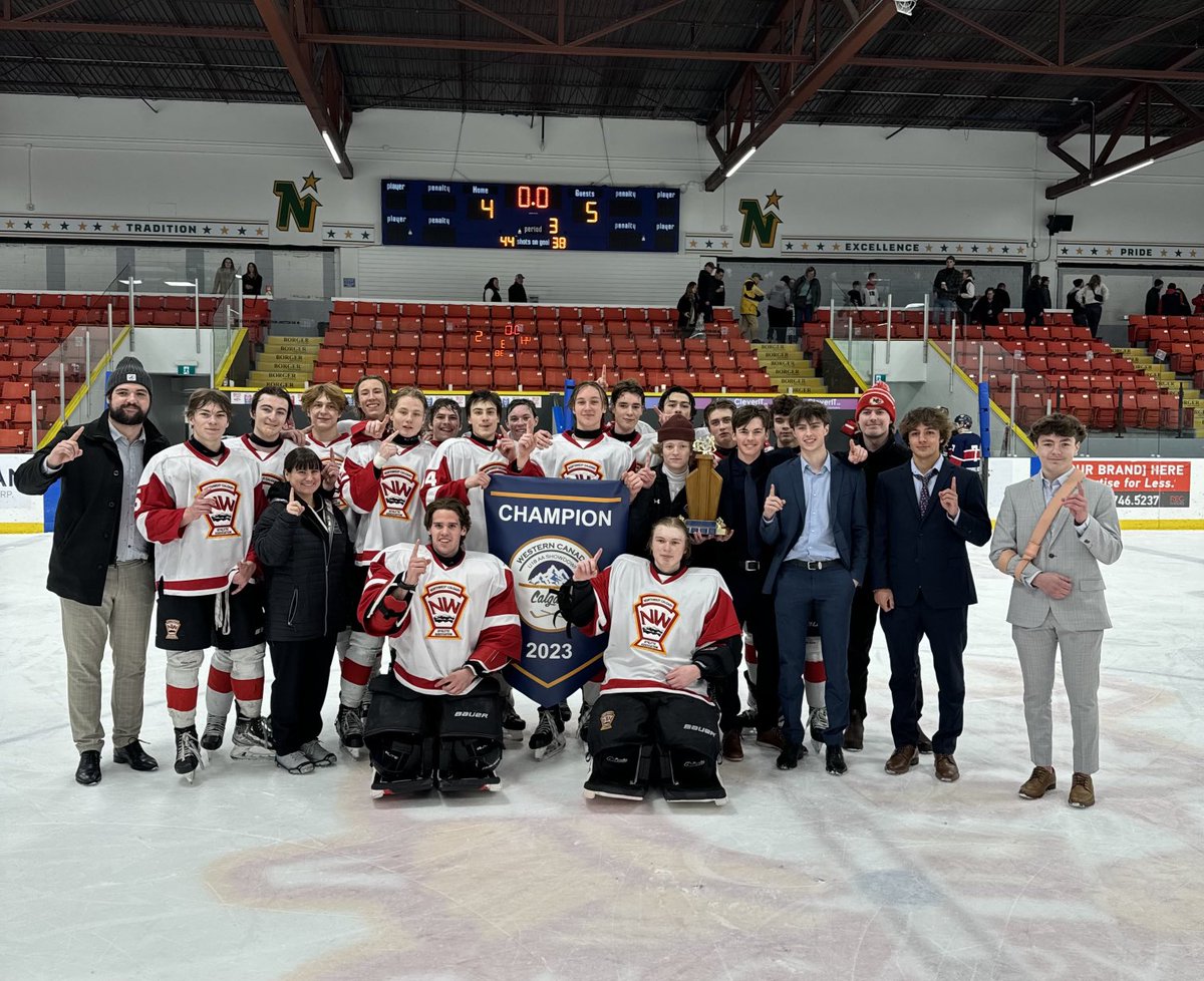 nwcaahockey's tweet photo. Thank you ⁦@WCShowdown⁩ ⁦@CalgaryRoyals⁩ ⁦@HNLiveCA⁩  for hosting a great tournament ⁦@U18AAStamps⁩ #back2backchampions https://t.co/SlOPNeSpS5