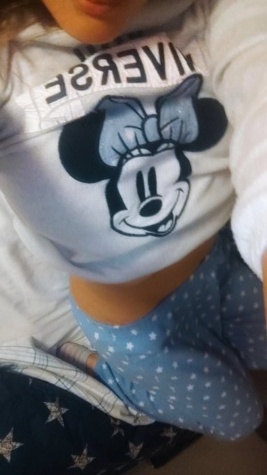 🇪🇦 &iquest;Os gusta mi pijama? 🇬🇧 Do you like my pajamas? 😋😋😘😘  https://t.co/3YpRHZEF8W https://t.co/BoI3il<a href="/tag/sinparty"class="tags"><span>#sinparty</span></a>