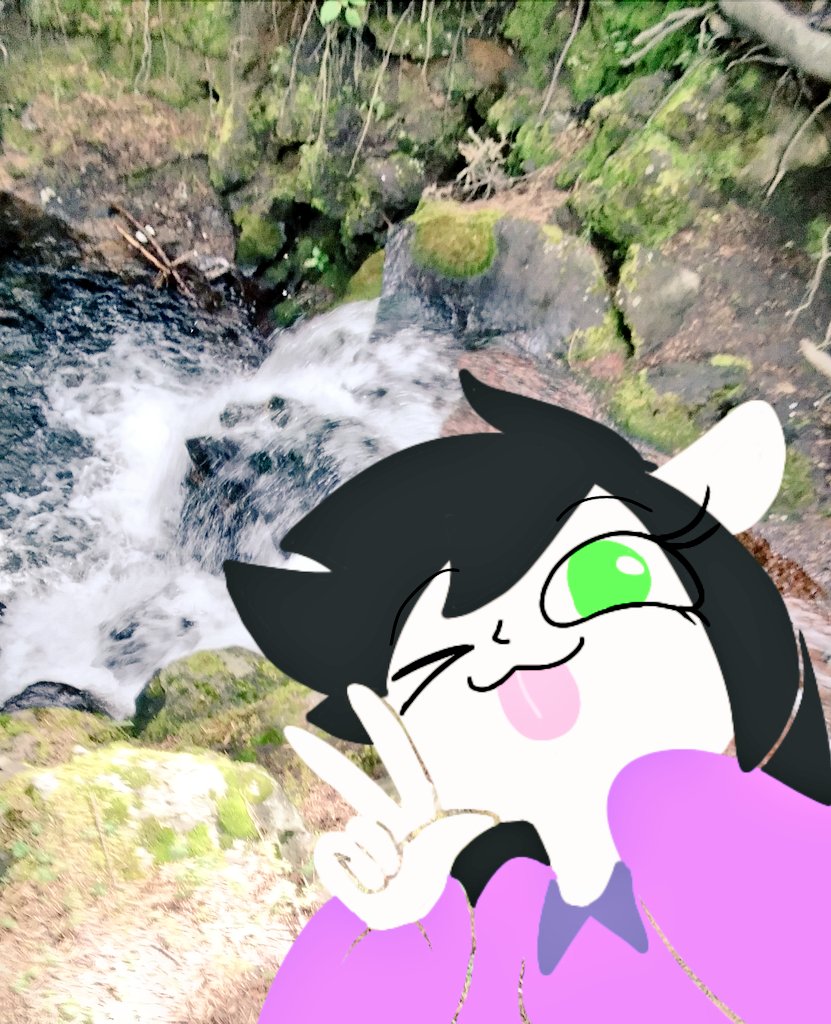 ramy0322's tweet photo. #cascada #dibujo #cascada #dibujosreales https://t.co/1FPnz6vT4J